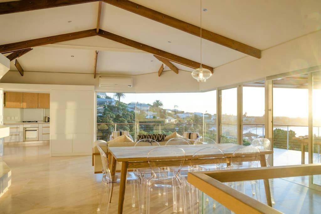 Clifton 3rd House - Breathtakingly Beautiful Views! Holiday home